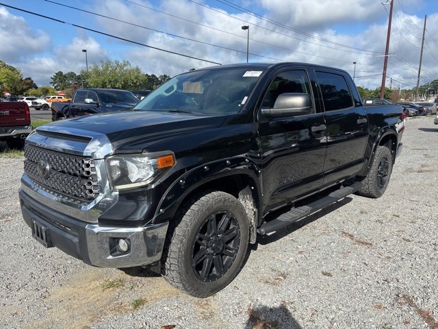 2019 Toyota Tundra SR5 CrewMax photo 3