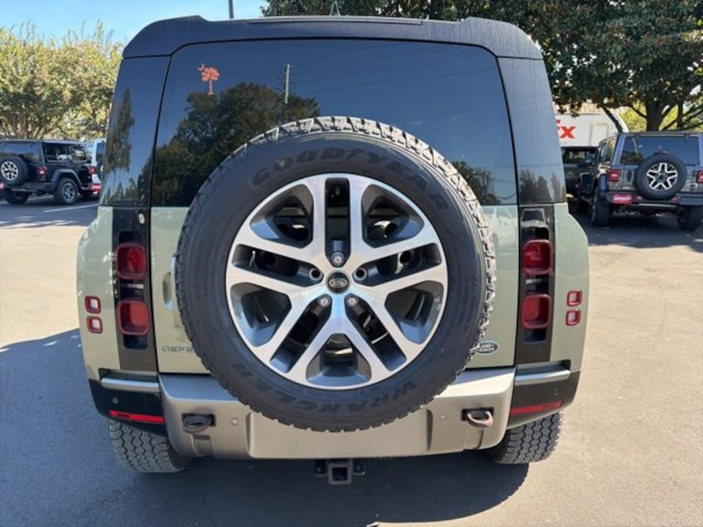 Used 2023 Land Rover Defender X-Dynamic SE SUV