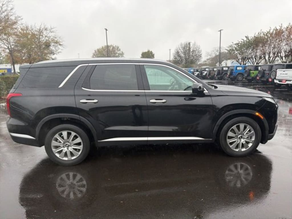 Used 2023 Hyundai Palisade SEL SUV
