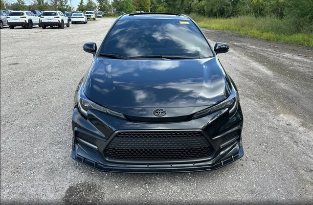 2022 Toyota Corolla XSE photo 3