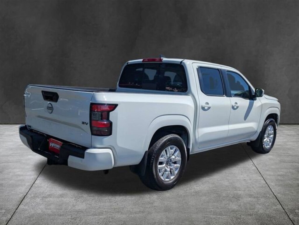 Used 2024 Nissan Frontier SV Truck Crew Cab