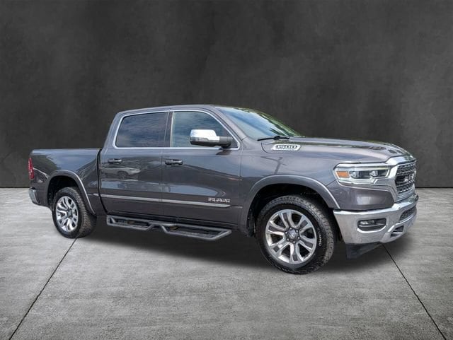 2024 RAM Ram 1500 Pickup Limited - Photo 2