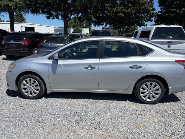 2015 Nissan Sentra SV photo 4