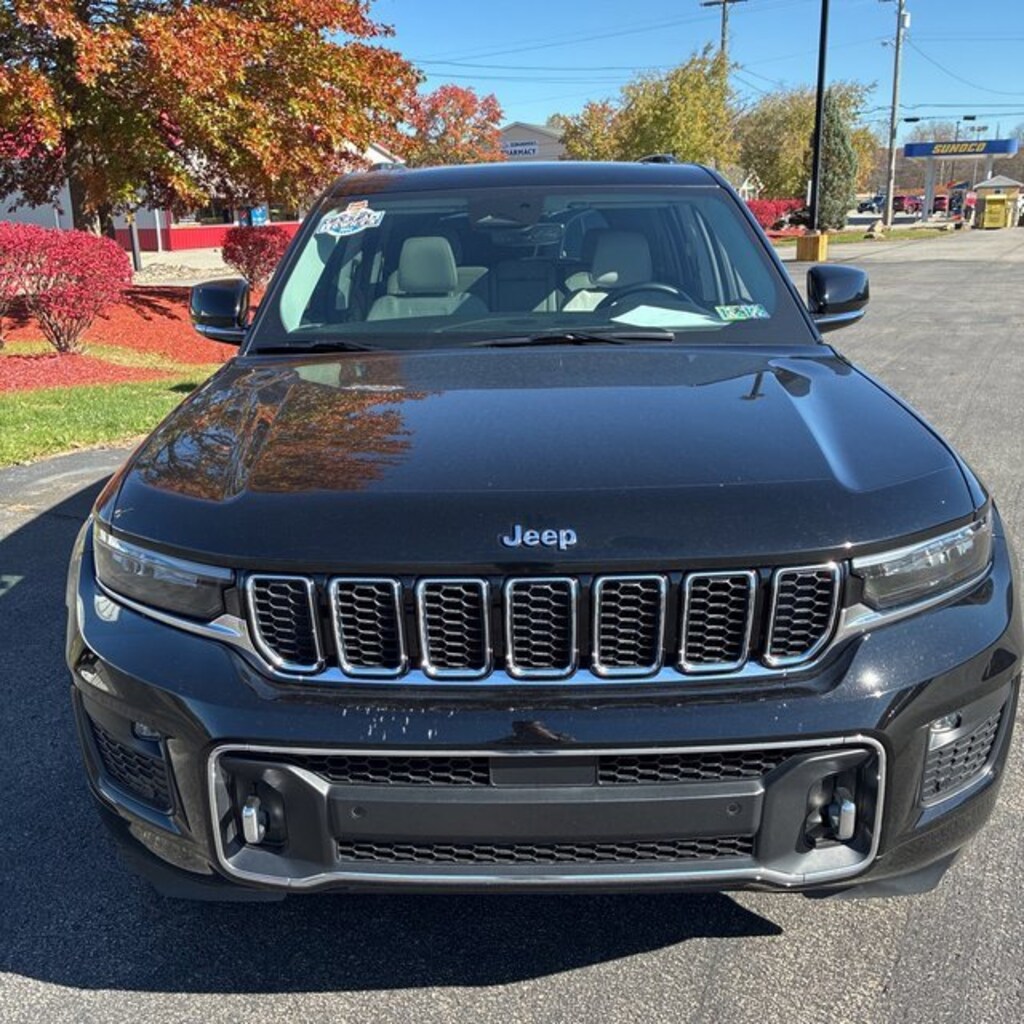 Used 2022 Jeep Grand Cherokee Overland SUV