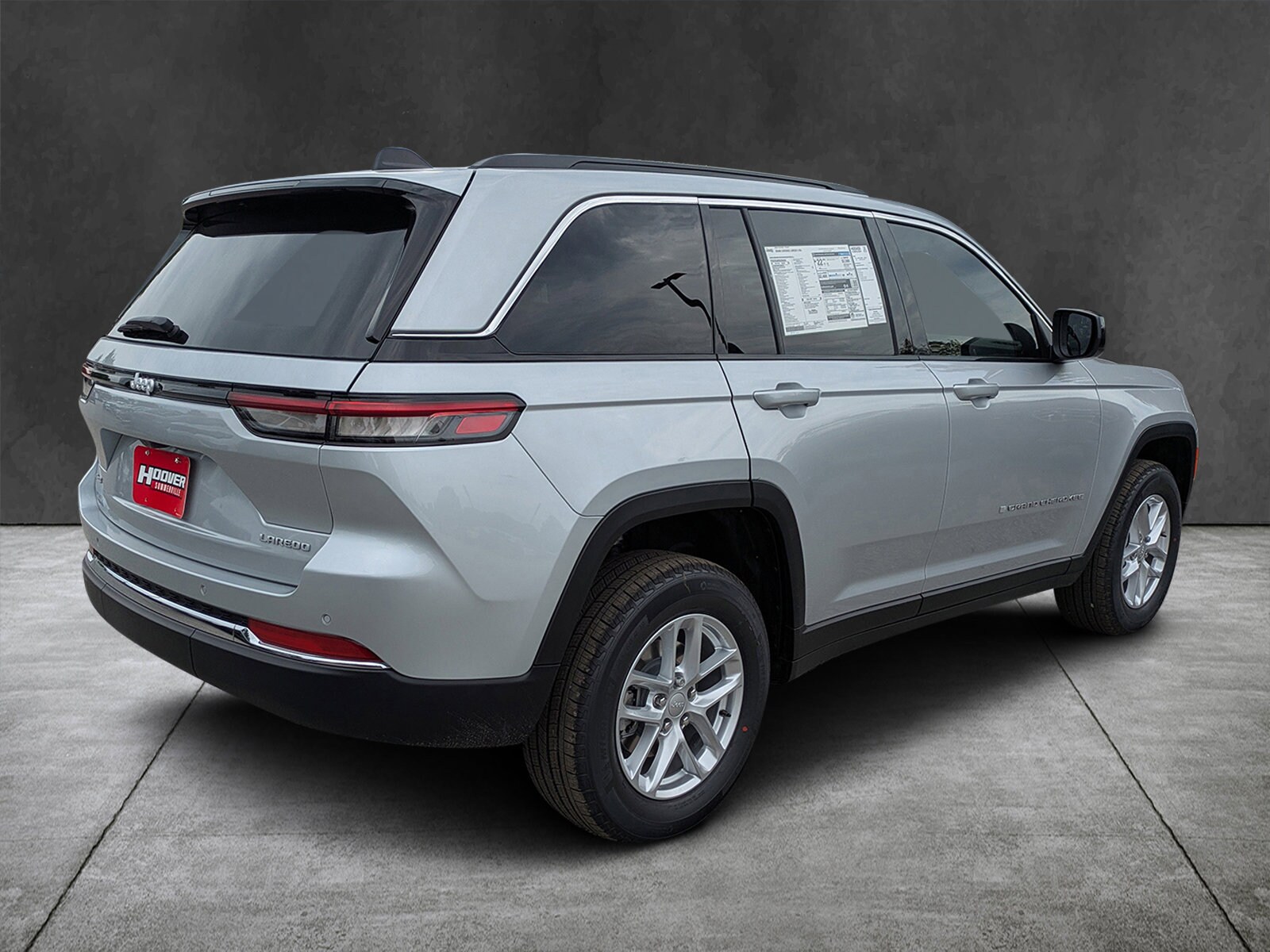 2025 Jeep Grand Cherokee Laredo X photo 2
