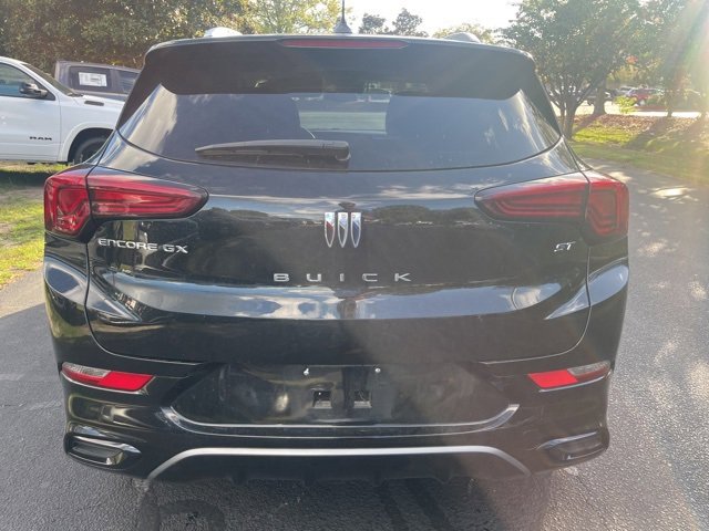 2024 Buick Encore GX Sport Touring photo 4