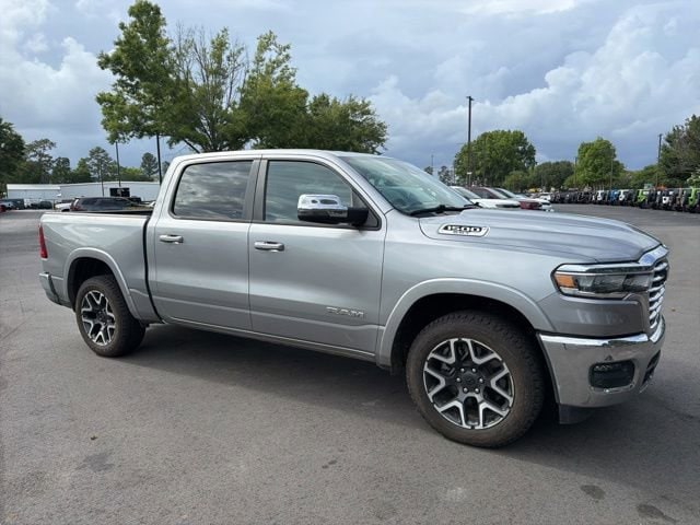2025 RAM 1500 Laramie 4x4 Crew Cab 5'7's photo