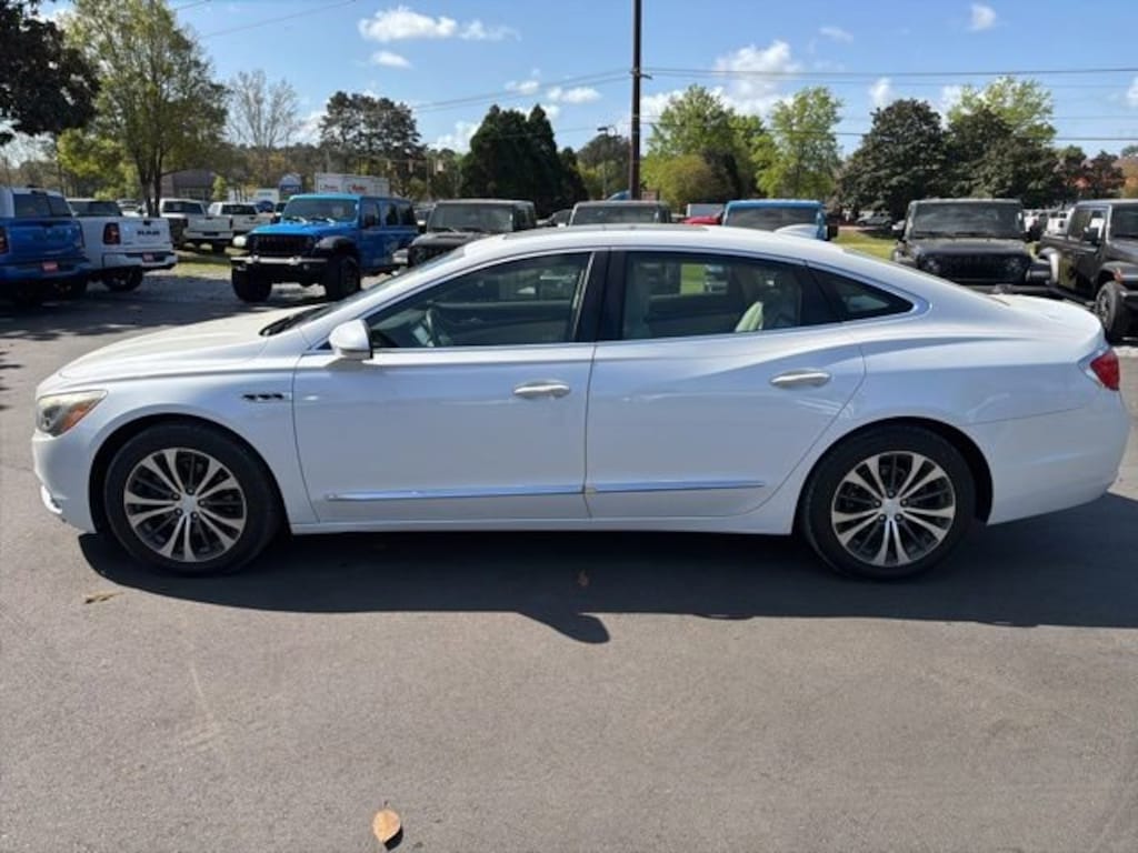 Used 2017 Buick Lacrosse Essence Sedan