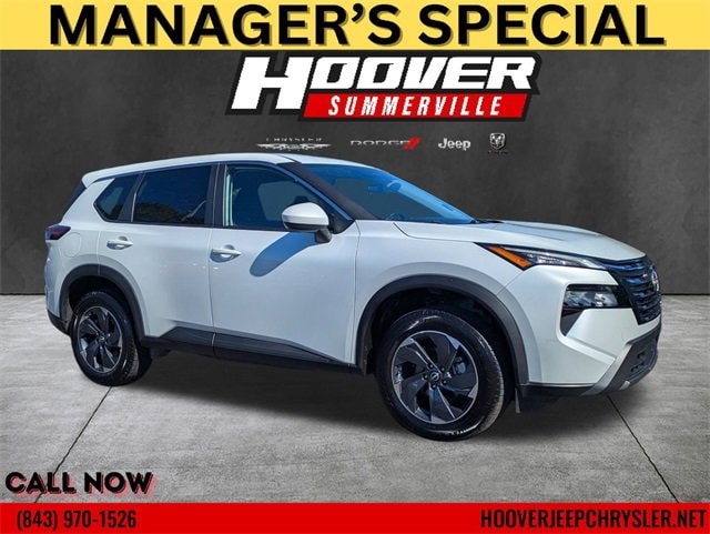 2024 Nissan Rogue SV's photo