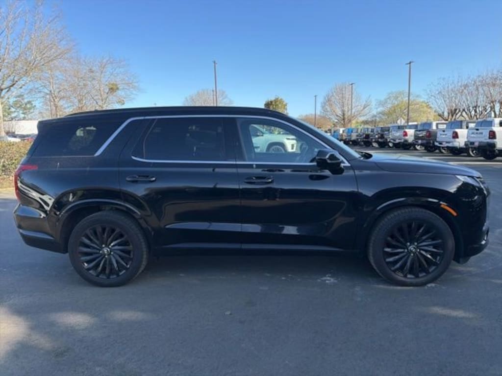 Used 2024 Hyundai Palisade Calligraphy Night Edition SUV