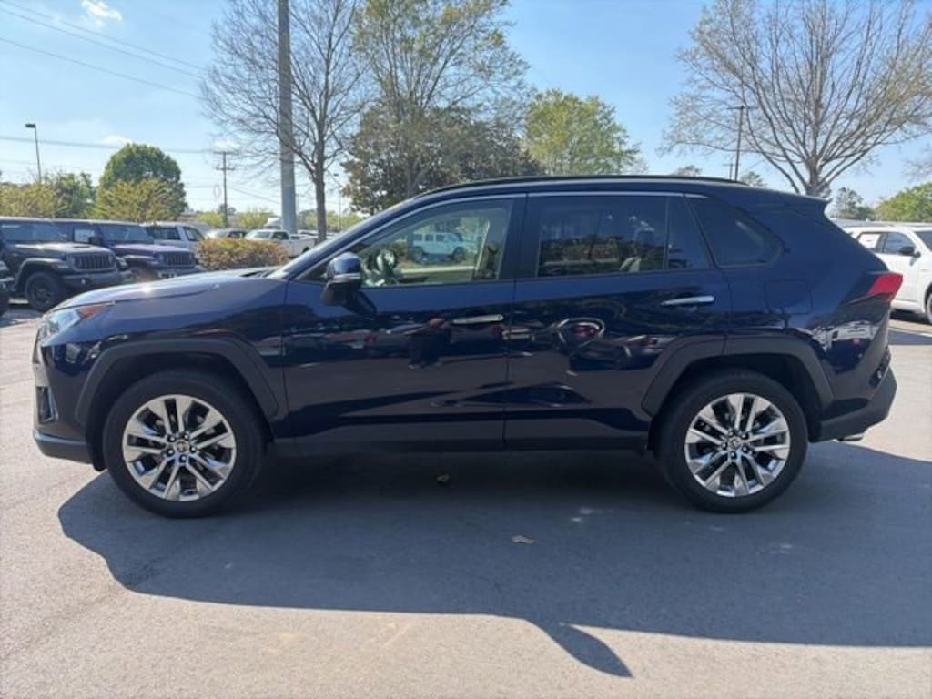 Used 2020 Toyota RAV4 Limited SUV