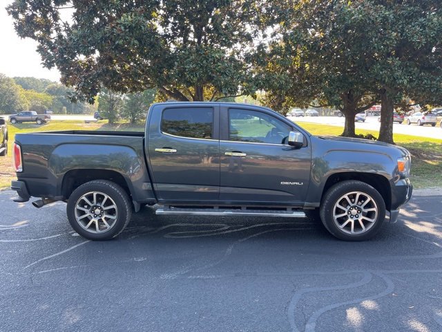 2019 Gmc Canyon Denali photo 2