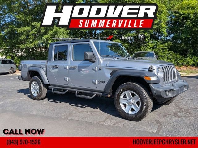 2020 Jeep Gladiator Sport S's photo