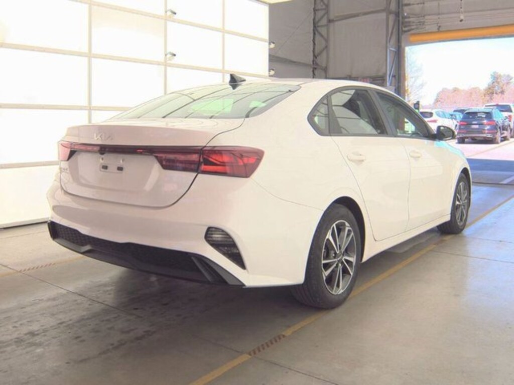 Used 2024 Kia Forte LXS Sedan