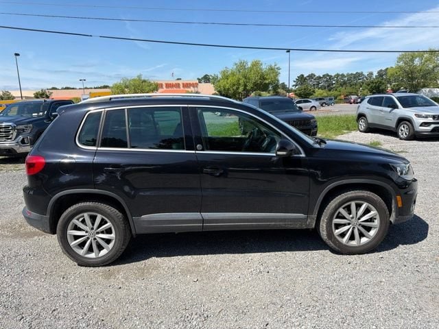 Used 2017 Volkswagen Tiguan Wolfsburg Edition with VIN WVGRV7AXXHW500264 for sale in Knightsville, SC