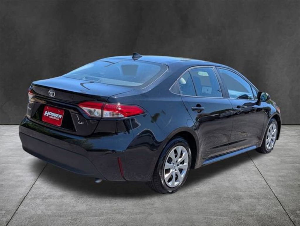 Used 2024 Toyota Corolla LE Sedan