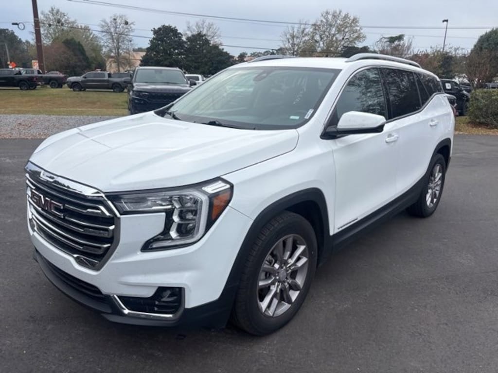 Used 2023 GMC Terrain SLT SUV