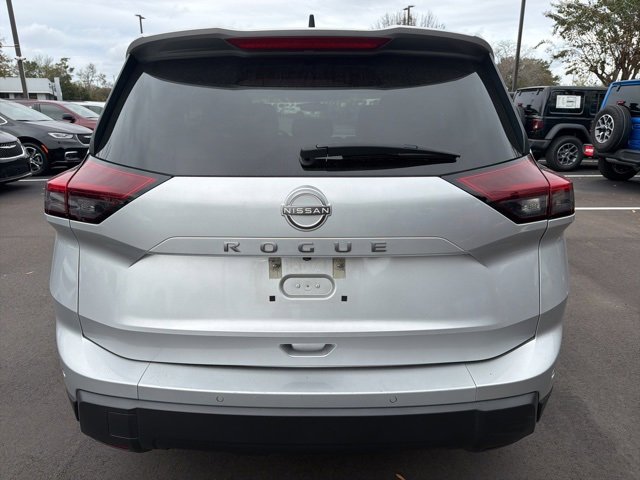 2024 Nissan Rogue S photo 3