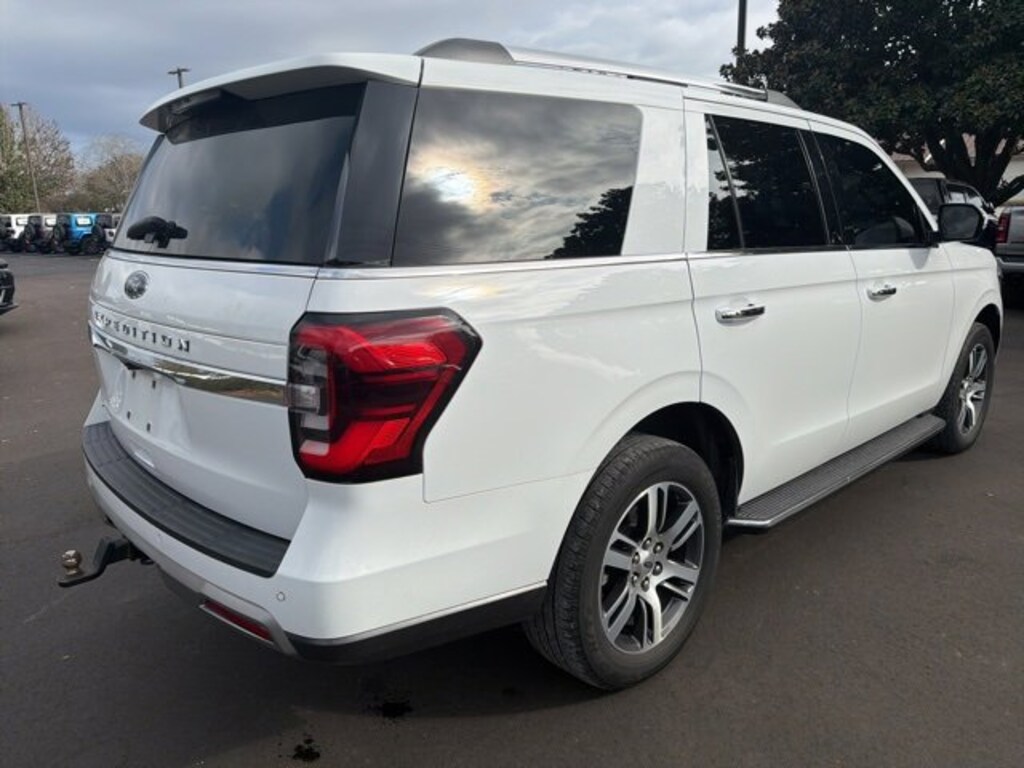Used 2022 Ford Expedition Limited SUV