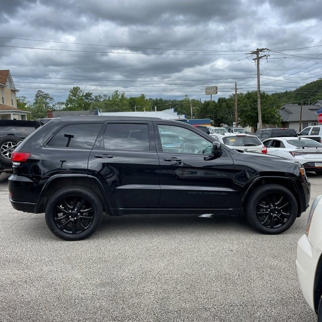 Used 2020 Jeep Grand Cherokee Altitude with VIN 1C4RJFAG5LC271478 for sale in Summerville, SC