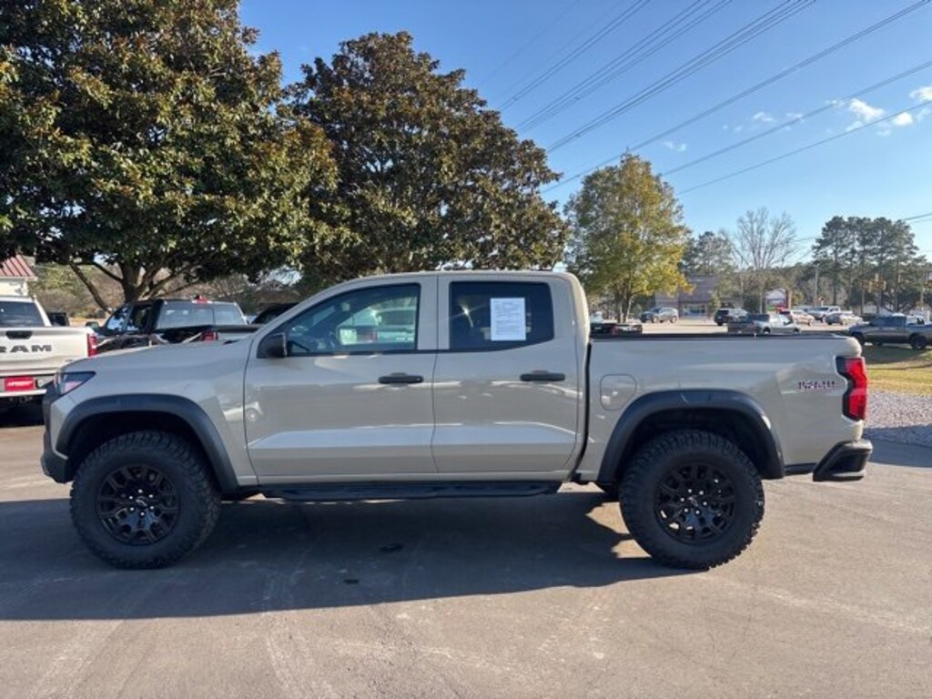 Used 2023 Chevrolet Colorado 4WD Trail Boss Truck Crew Cab