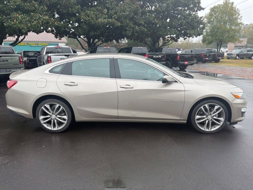 Used 2024 Chevrolet Malibu LT Sedan