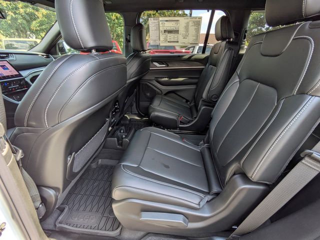 2025 Jeep Grand Cherokee L Limited - Photo 15