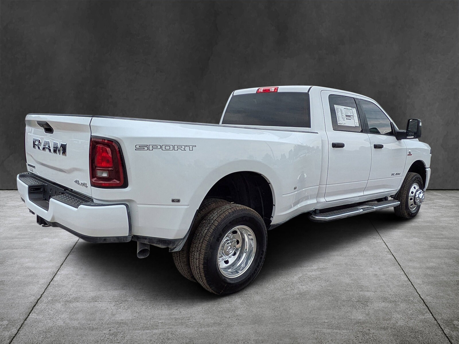 2025 Ram 3500 Big Horn photo 3