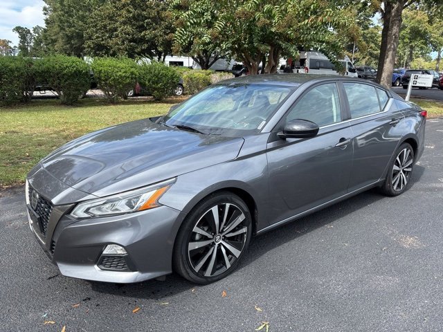 2022 Nissan Altima 2.5 SR photo 3