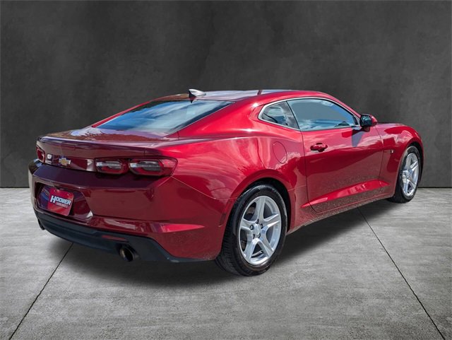 2023 Chevrolet Camaro 1LT photo 4