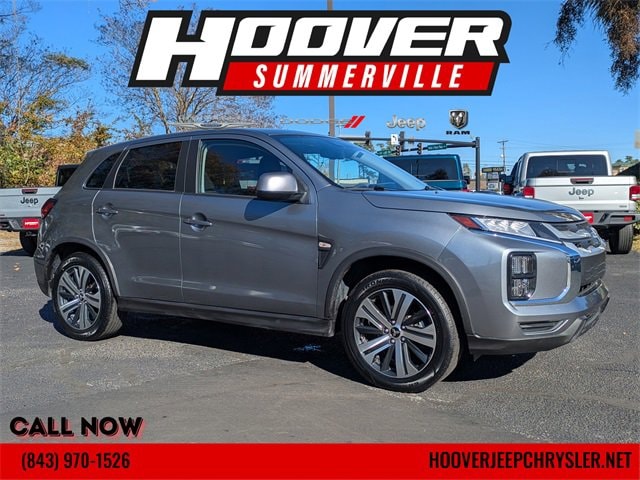 2024 Mitsubishi Outlander Sport ES's photo