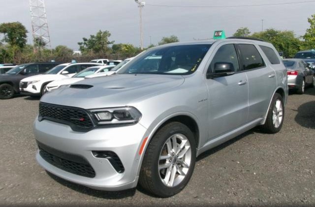 2024 Dodge Durango R/T Plus photo 3