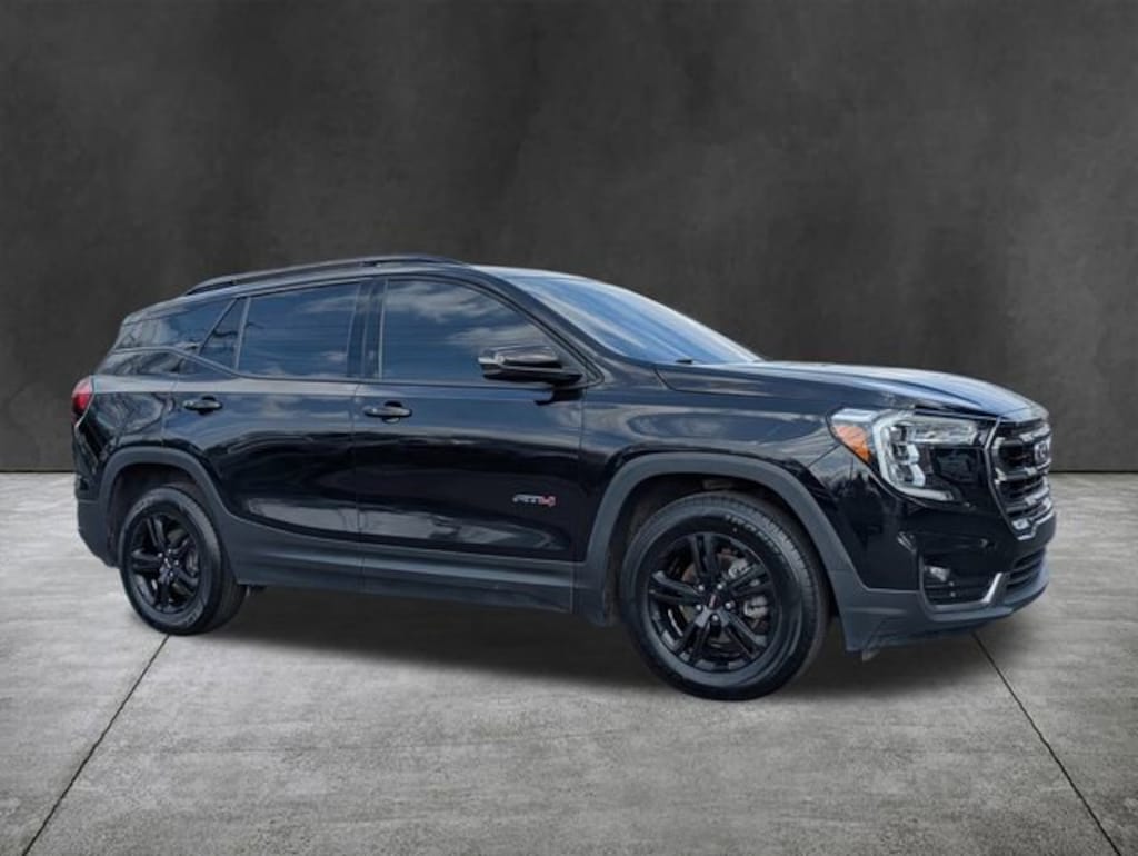 Used 2022 GMC Terrain AT4 SUV