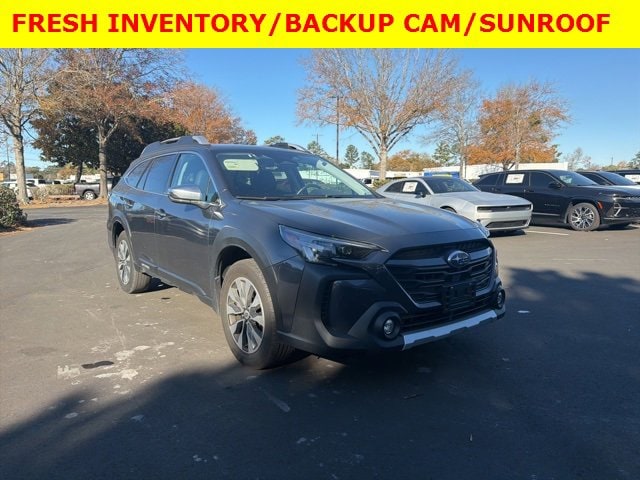 2023 Subaru Outback Touring's photo