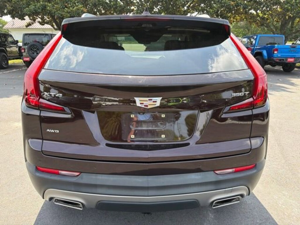 Used 2021 Cadillac XT4 AWD Premium Luxury SUV