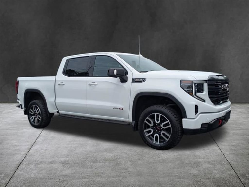 Used 2024 GMC Sierra 1500 AT4 Truck Crew Cab