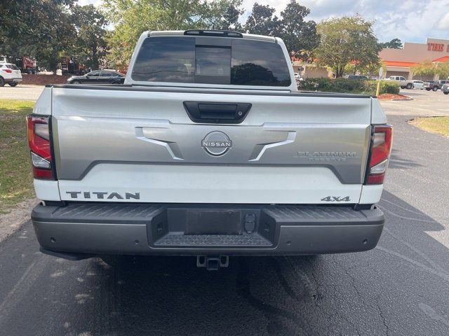 2023 Nissan Titan Platinum Reserve photo 4