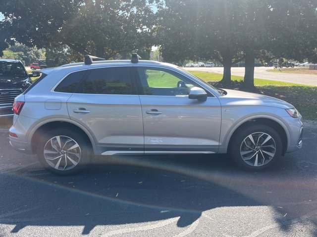 2024 Audi Q5 S line Premium Plus photo 2