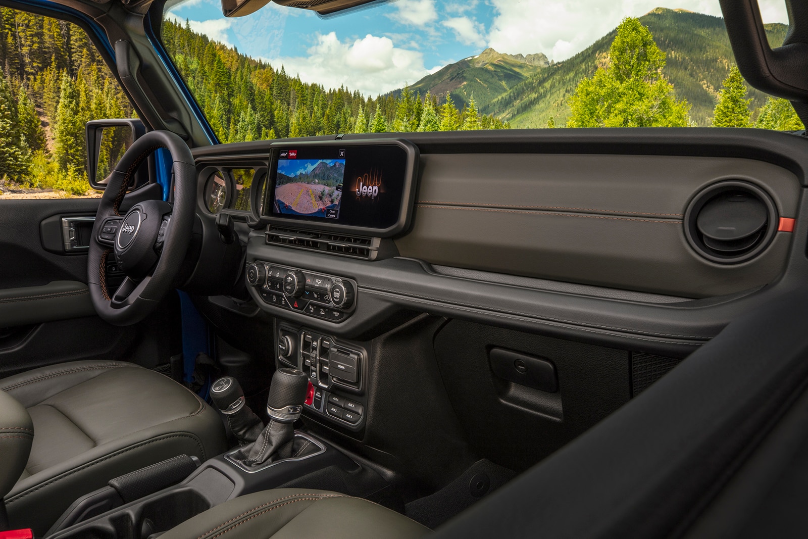 2025_Jeep_Gladiator_-_H4_-_Tech_Image.jpg