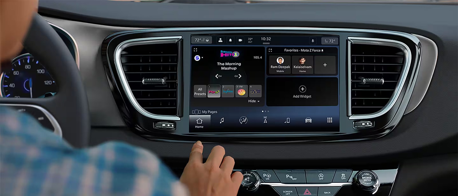 2025_Chrysler_Voyager_-_H4_UConnect_Touchscreen_Image.jpeg