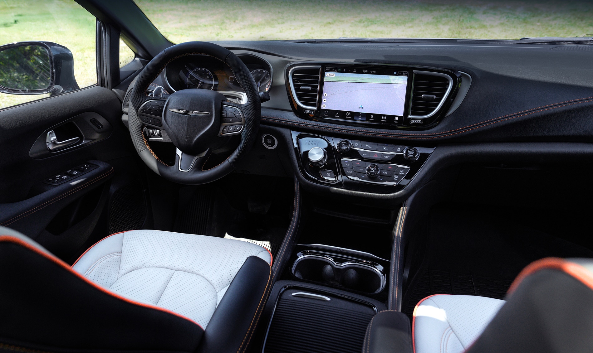 Chrysler_Pacifica_Grizzly_Peak_-_H3_Infotainment_Display_Image.jpg