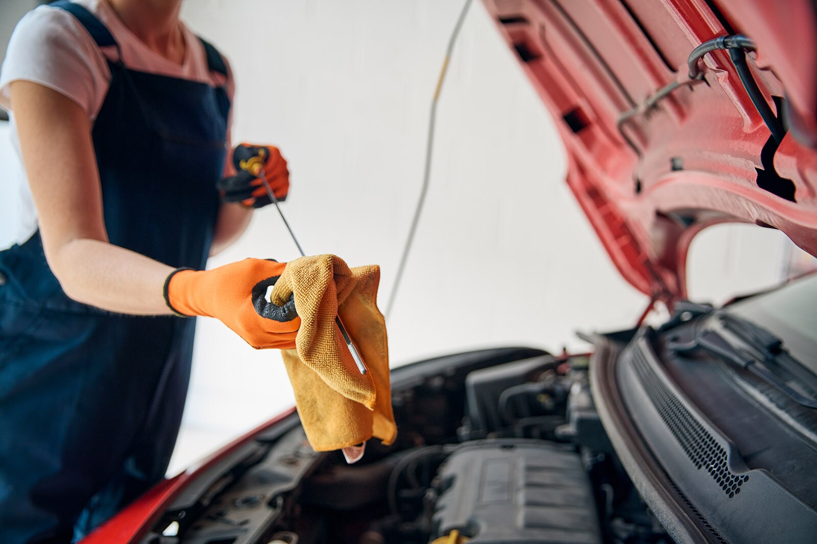 Essential_Car_Parts_-_H2_Oil_Image.jpg