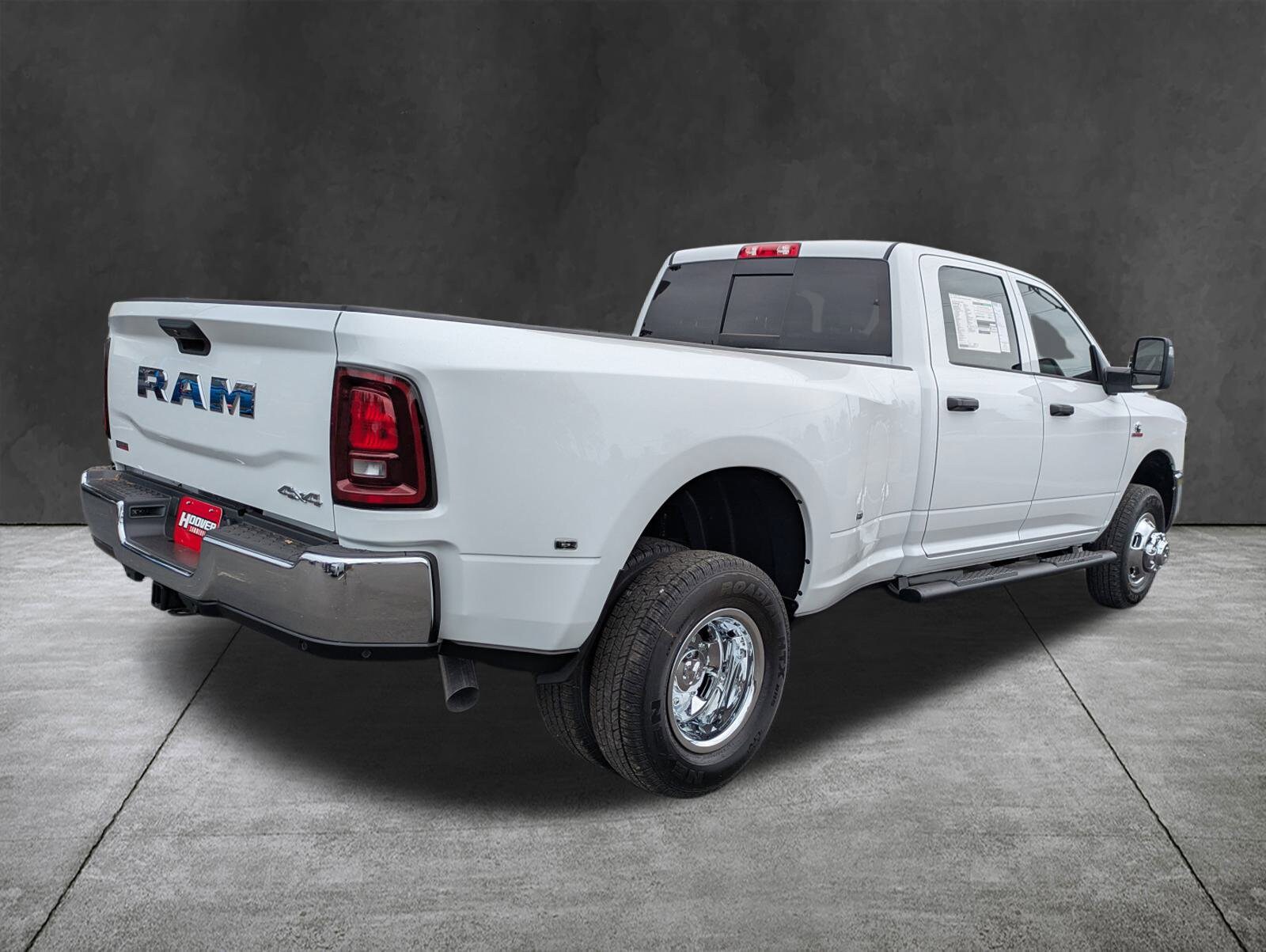 2026 Ram 3500 Tradesman photo 4