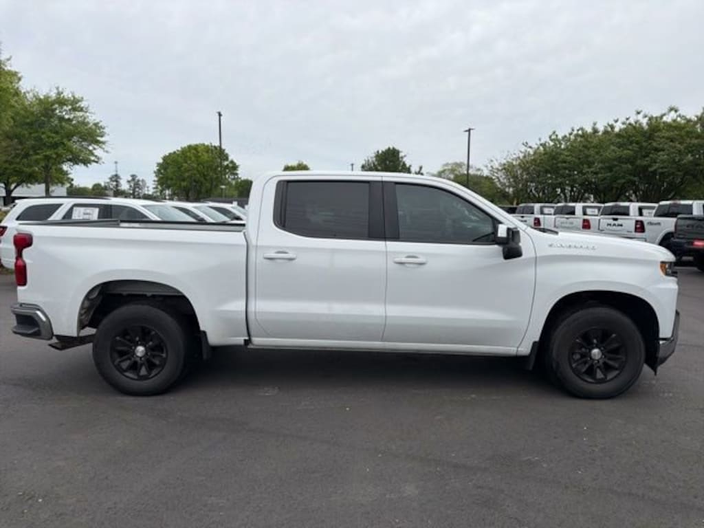 Used 2019 Chevrolet Silverado 1500 LT Truck Crew Cab