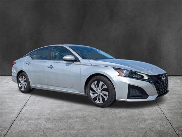 Used 2023 Nissan Altima S with VIN 1N4BL4BVXPN365577 for sale in Knightsville, SC