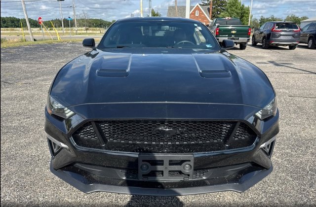 2020 Ford Mustang GT Premium photo 3