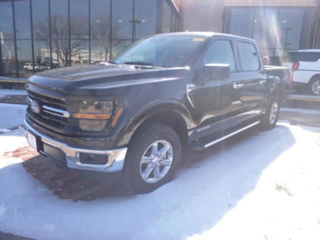 Used 2025 Ford F-150 XLT Truck SuperCrew Cab