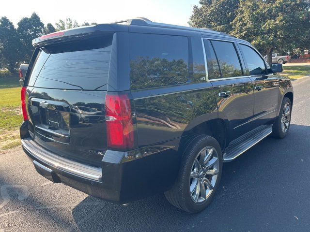 2016 Chevrolet Tahoe LTZ photo 2