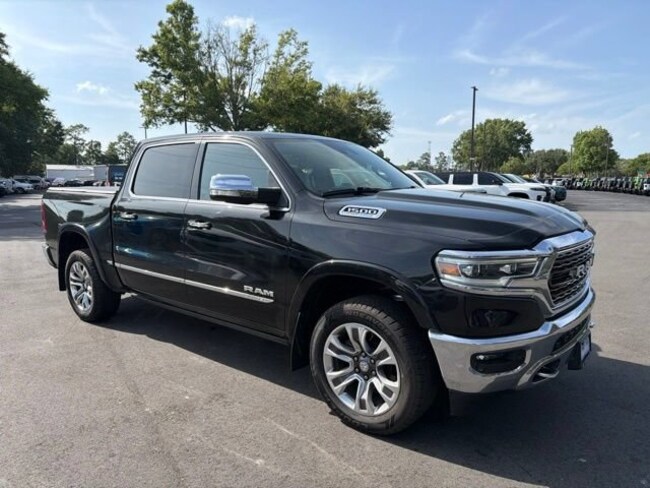 2022 Ram 1500 Limited Truck Crew Cab