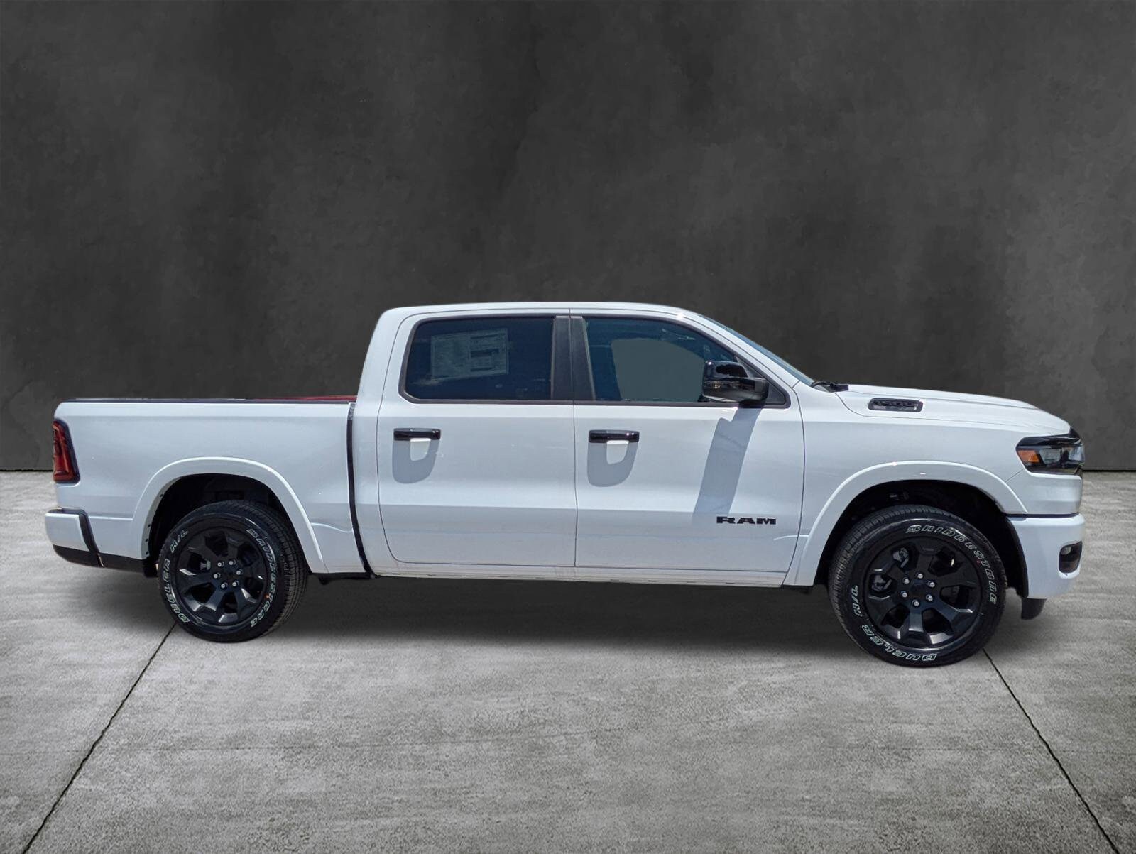 2025 Ram 1500 Big Horn Lone Star photo 3